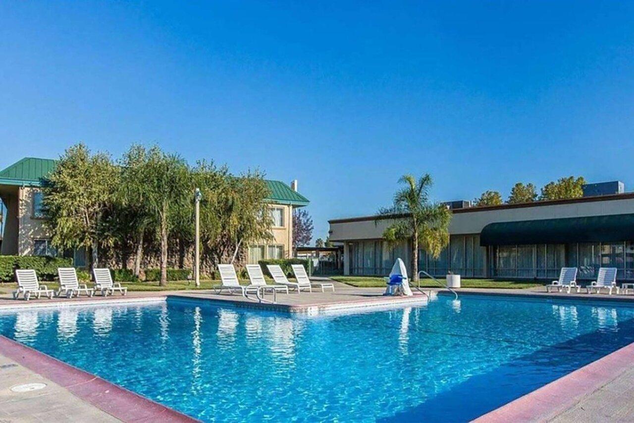 Days Inn By Wyndham ستوكتون، كاليفورنيا المظهر الخارجي الصورة
