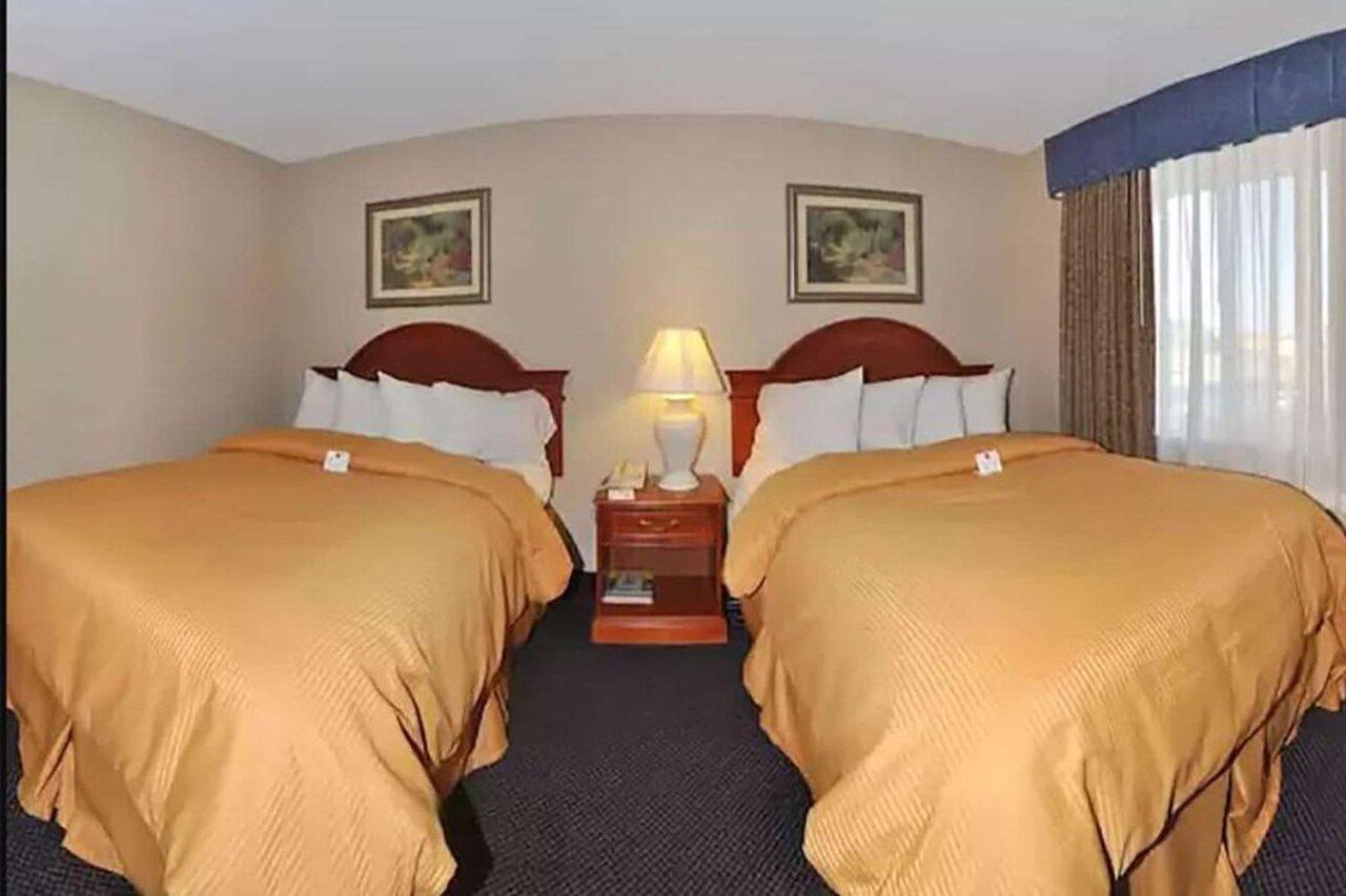 Days Inn By Wyndham ستوكتون، كاليفورنيا المظهر الخارجي الصورة