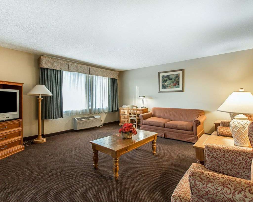 Days Inn By Wyndham ستوكتون، كاليفورنيا المظهر الخارجي الصورة